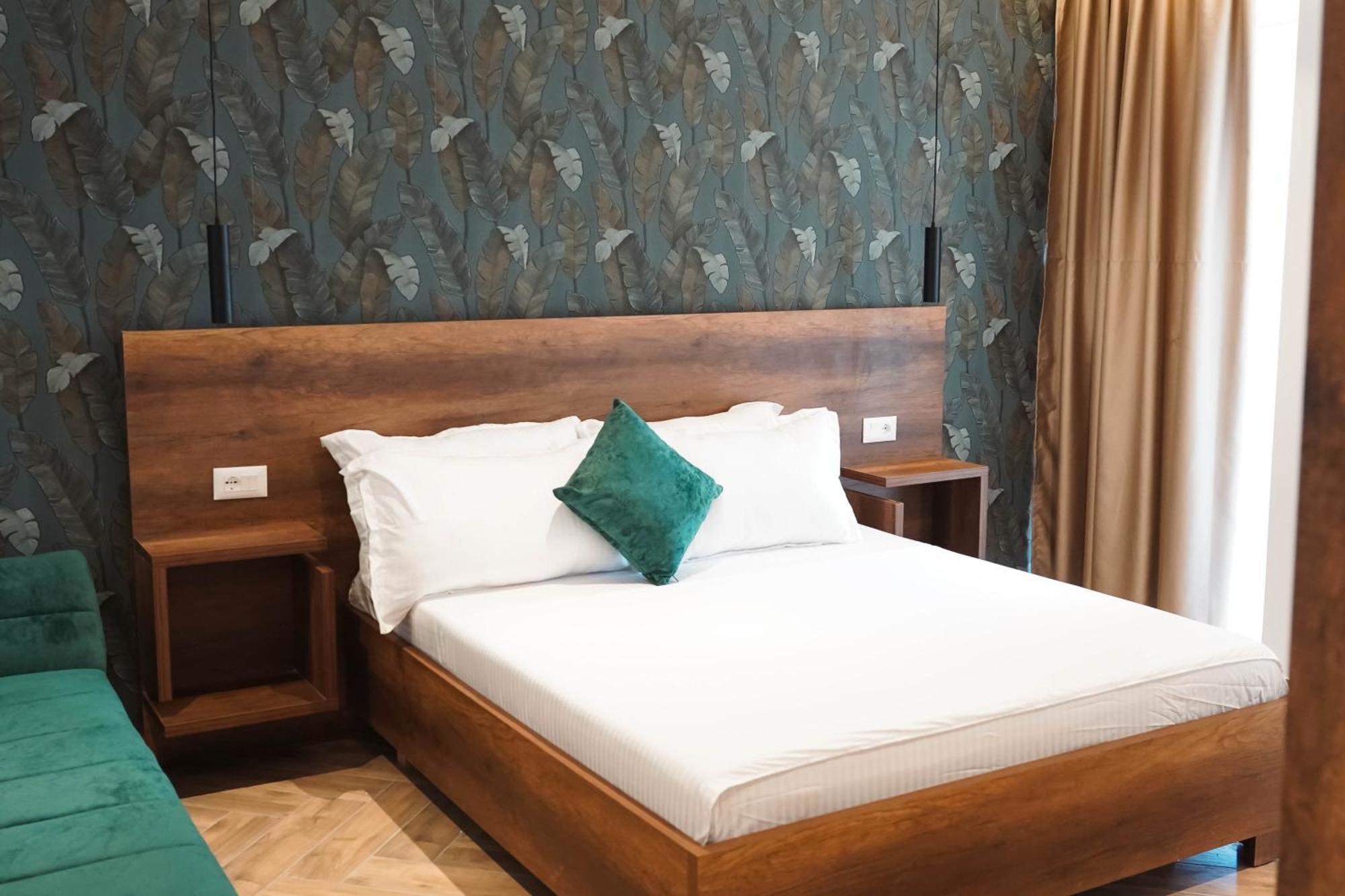 Marina Rooms Durrës 외부 사진