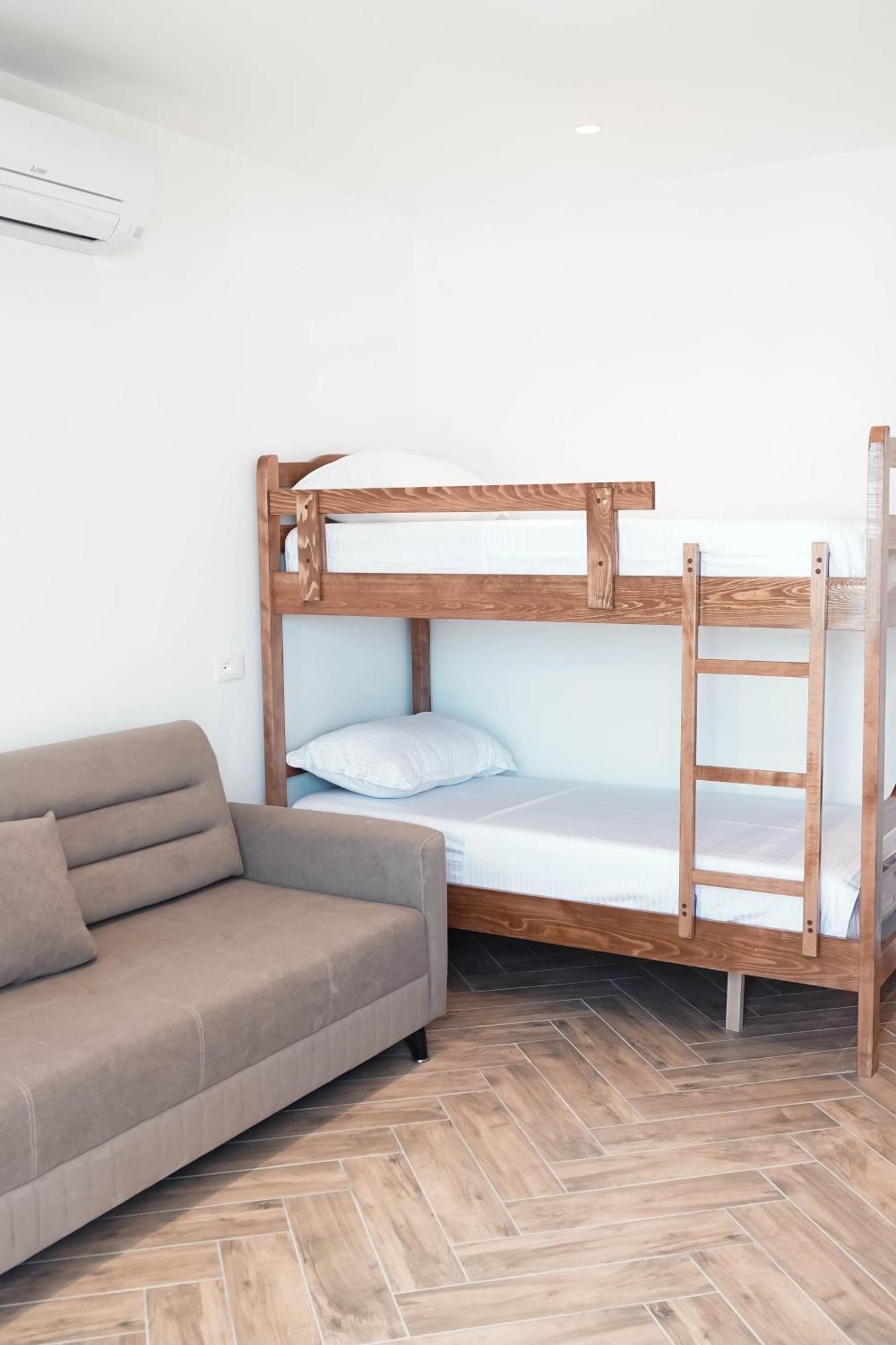 Marina Rooms Durrës 외부 사진