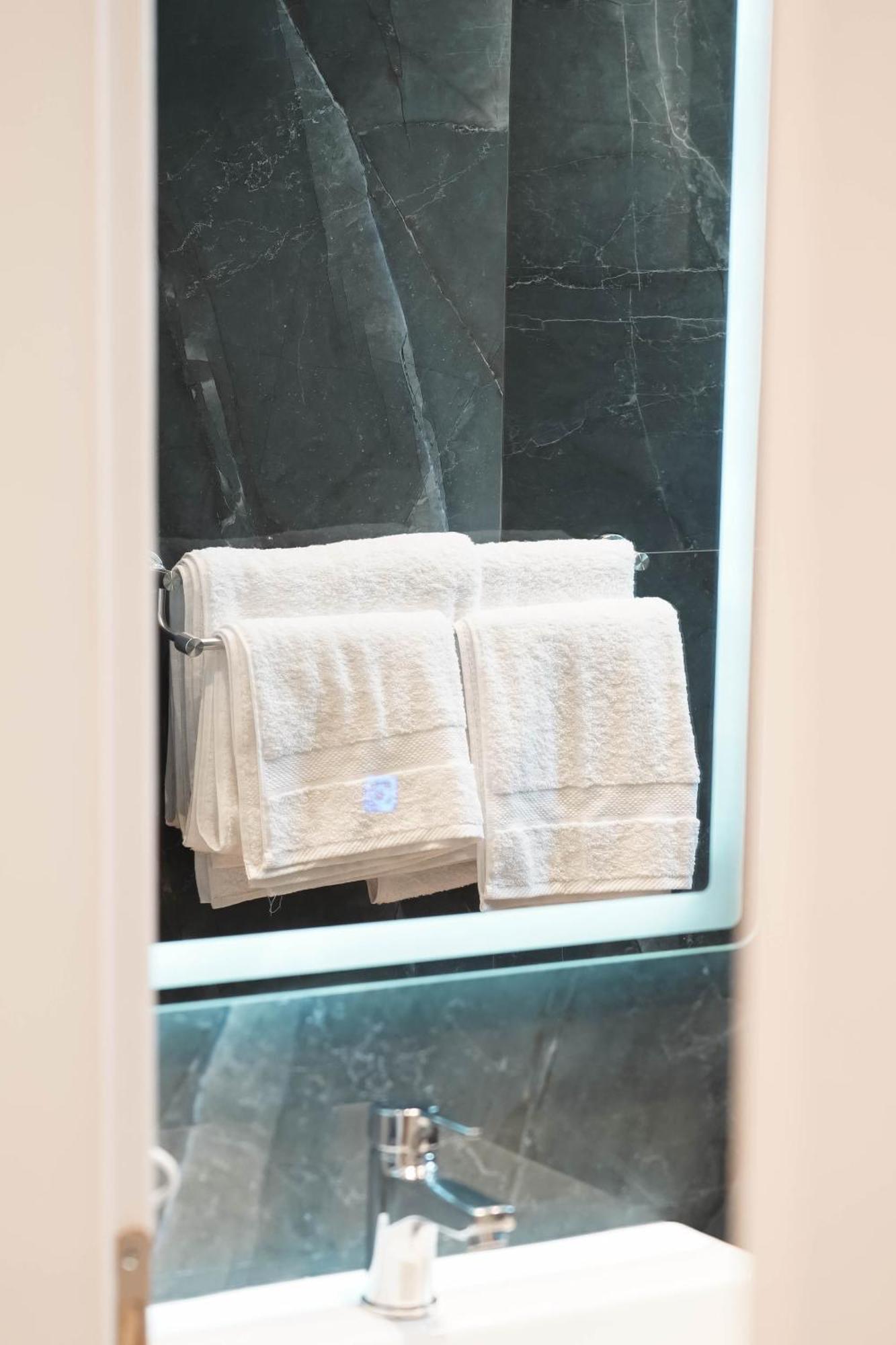 Marina Rooms Durrës 외부 사진