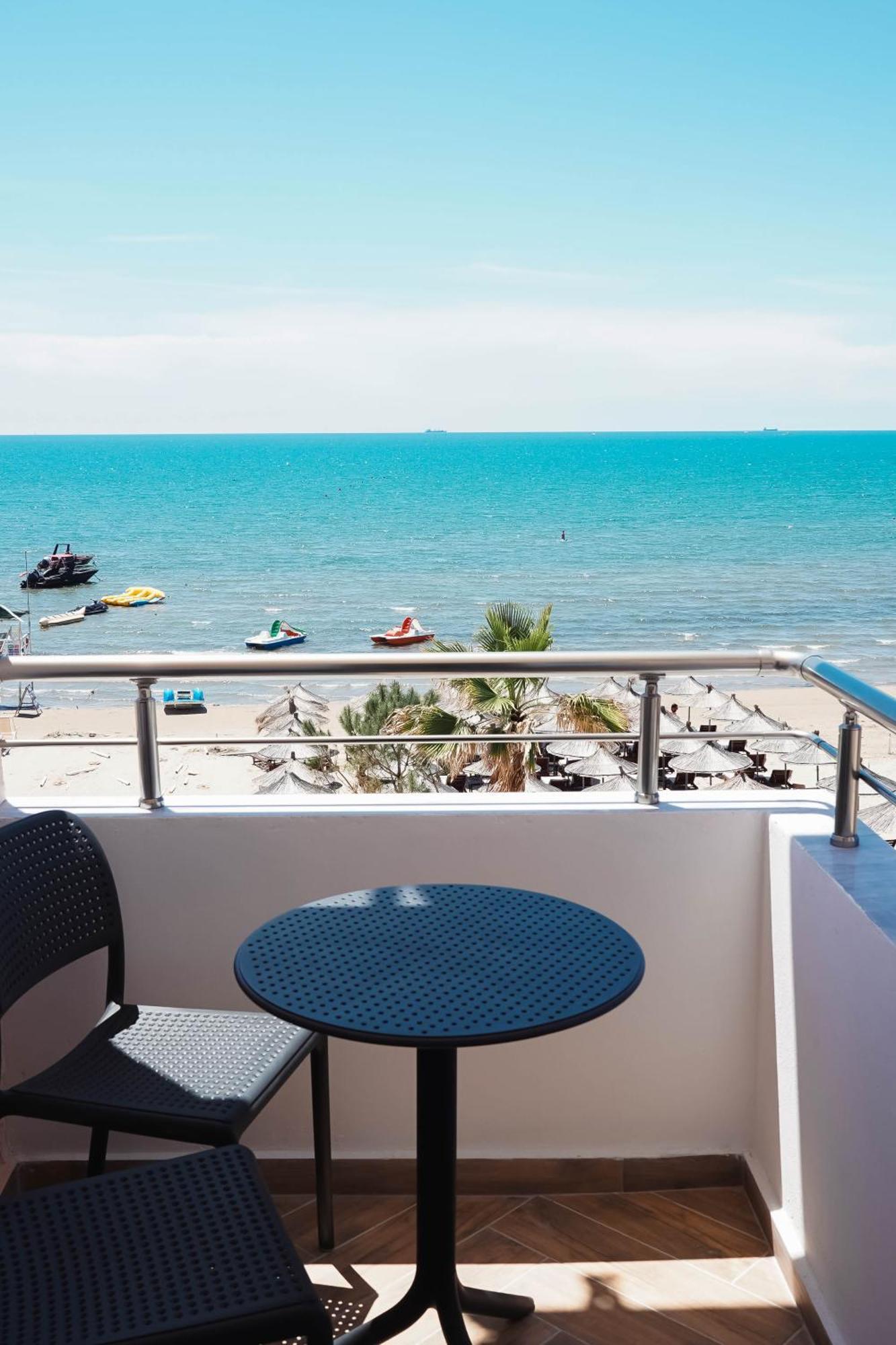 Marina Rooms Durrës 외부 사진