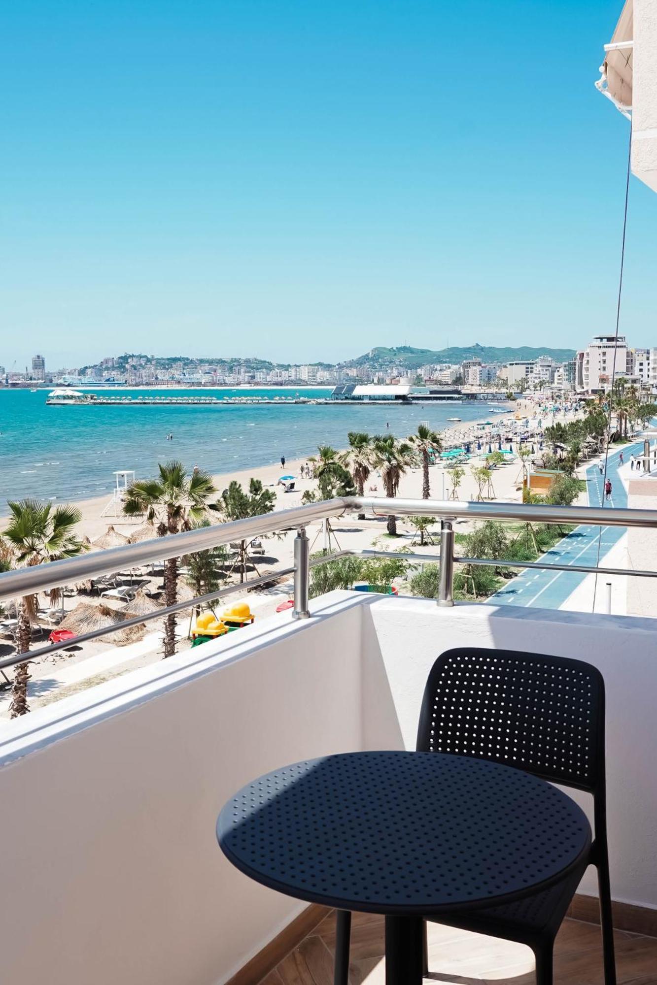 Marina Rooms Durrës 외부 사진